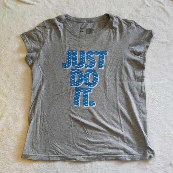 Nike Crew Neck Tee - Picture 1 of 4